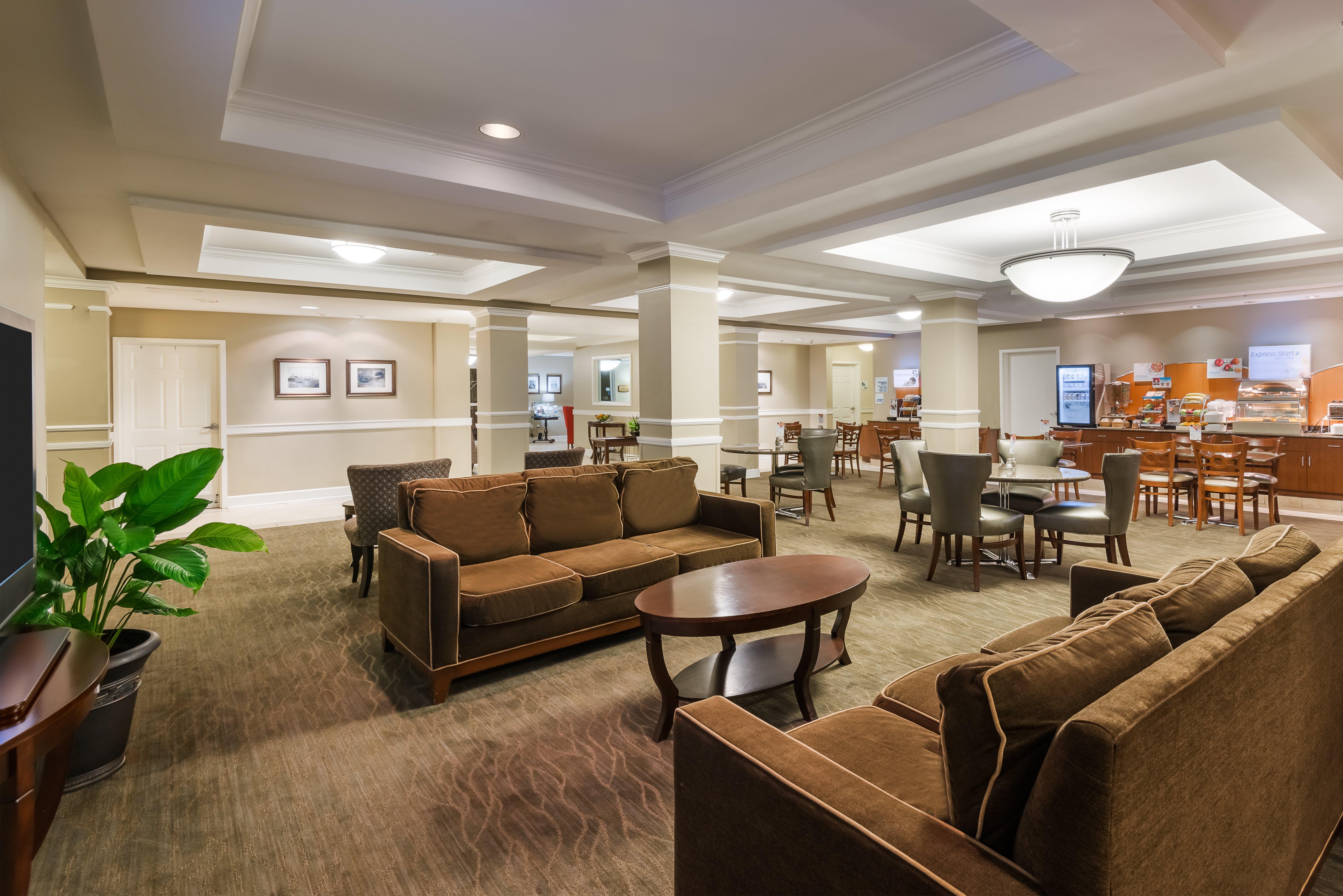 Holiday Inn Express Hotel & Suites New Iberia - Avery Island By Ihg Exterior photo